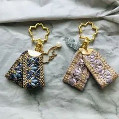 No.1　インド刺繍リボンキーホルダー