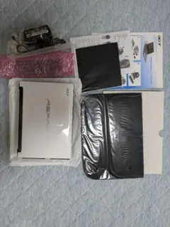 Acer Aspire One ホワイト 本体