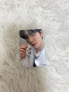 Item thumbnail for item e49c7561-c8eb-4ed0-88a5-414509c8e60e