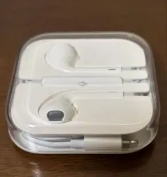 むこさま専用　Apple純正　iphone 用有線イヤホン ケース付
