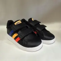 adidas キッズスニーカー ブラック 15cm