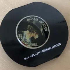 大特価！マイケル・ジャクソンプレミアムグッズ ピンバッジ マイケルジャクソンプレミアムグッズ全10種