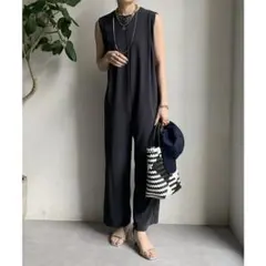 チャコールグレー　完売品 【DouDou】バックジップオールインワンのサムネイル