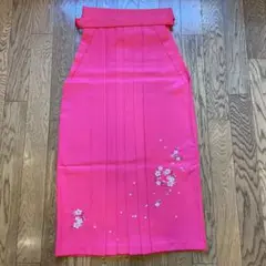 卒業式　袴　桜の刺繍入り　ピンク　Mサイズ