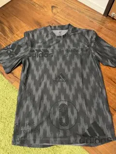 新品未使用‼️adidas Tシャツ メンズXSチェスト89cmグレー系
