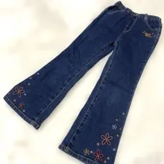 S.berryChoco【120】ブーツカットデニムパンツ　ジーンズ　刺繍