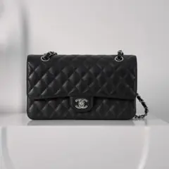 CHANEL ブラック キルティング ショルダーバッグ