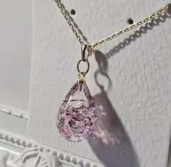 1823.スワロ入り♡ しずく型レジンネックレス♡