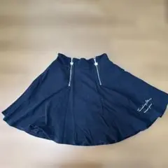 黒 スカート