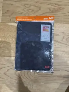 新品　HEATTECH 長袖Tシャツ 星柄 140サイズ