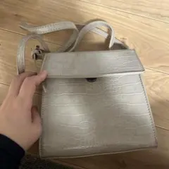 ライトグレー クロコダイル風 ショルダーバッグ