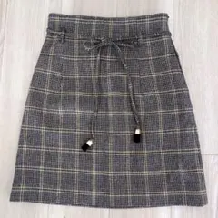 チェック柄ミニスカート