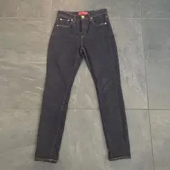 RED CARD デニム　ストレートパンツ　ジーンズ　サイズ22のサムネイル