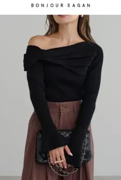 【新品】 BONJOUR SAGAN クロスオフショル風ベルスリーブニット 黒