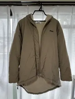 FILA キルティングフード付きジャケット ベージュ