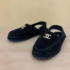 CHANEL スリングバッグ ムートン ブラック 37.5 G46601 袋箱付 - メルカリ