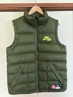 NIKE AIR 中綿ベスト オリーブ