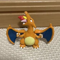 ポケモン リザードン 可動式 フィギュア