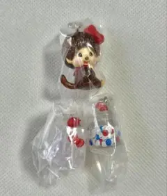 【匿名配送】モンチッチ×ハローキティ　めじるしチャーム3個セット