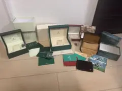 ROLEX 空箱 4箱 まとめ コマ付きのサムネイル