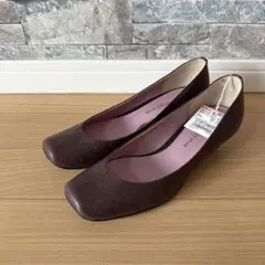 ⭕️neue diffusion パンプス ブラウン　日本製　21.5のサムネイル