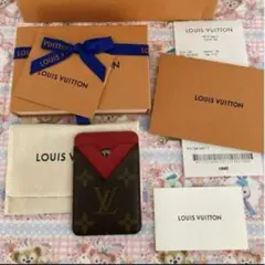 Item thumbnail for item 56d42d34-189f-4766-9de1-3e8f77a4a40a