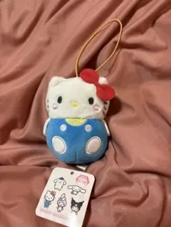 サンリオ　ハローキティ　まるだるまマスコット