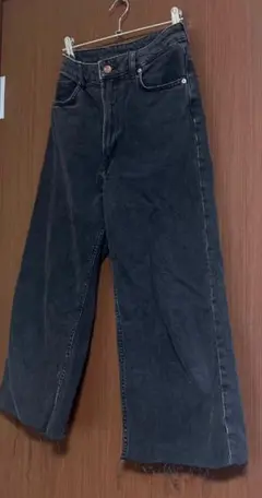 the elephant cropped denim