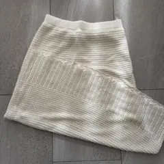 GU アイボリー タイトスカート