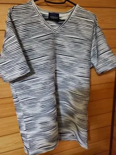 NICOLE CLUB FOR MEN ストライプ Vネック Tシャツ　L