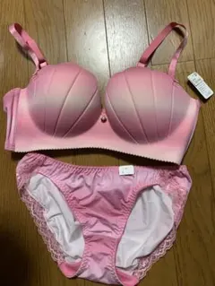 エメフィール　E75 Lサイズブラショーツセット　ピンク　シェルマーメイド