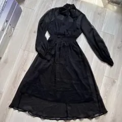 F ROYAL PARTY ドラマチックリボンワンピースのサムネイル