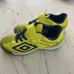 umbro サッカーキッズシューズ 19cm
