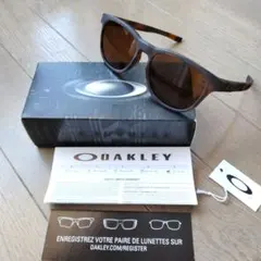 Item thumbnail for item 9f1e8ac8-bbf3-446b-8ded-6681e68ecd31