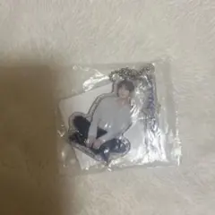 TXT ACT:TOMORROW カプセルトイ テヒョン アクリルキーリング