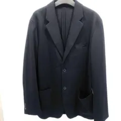 ユニクロ（UNIQLO）のコンフォート2Bジャケットです。﻿黒のサムネイル