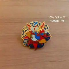 Disneyland 70周年記念 ピンバッジ&ストラップセット - メルカリ