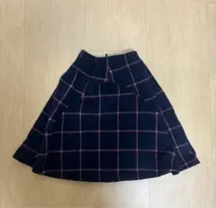 discoat ネイビーとレッドのチェックフレアスカート