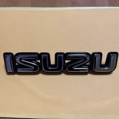 売り切り価格】 当時もの 希少品 レトロ ISUZU エンブレム - メルカリ