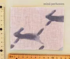 8-m　ミナペルホネン　はぎれ　runrunrun