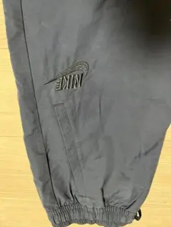 Nike 黒パンツ