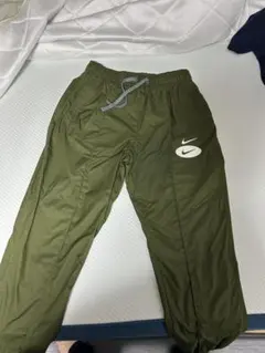 Nike ジョガーパンツ オリーブ