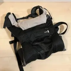 値下げ❣️Combi 抱っこ紐 ハグッテのサムネイル