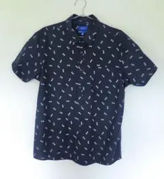 ブラック シャツ