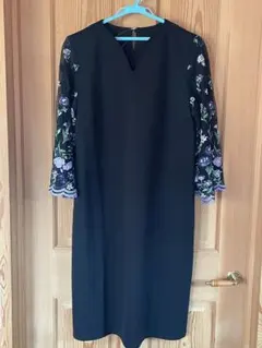 袖レース　七分袖　ワンピース