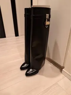 2025年最新】Givenchy レディース ブーツの人気アイテム - メルカリ