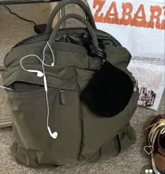 nugu poik カーキ ナイロン ショルダーバッグ 大容量