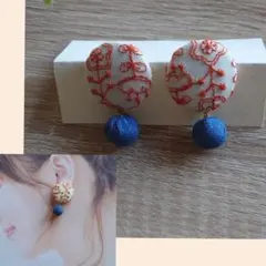 刺繍生地とデニムチャームピアス27ミリ