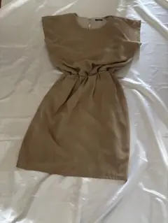 メイベルアッシュ ワンピース