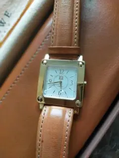 付属品付き【新品電池】LOEWE 150周年モデル/動作良好 動作品 美品 2025年最新】ロエベ 150周年の人気アイテム - メルカリ